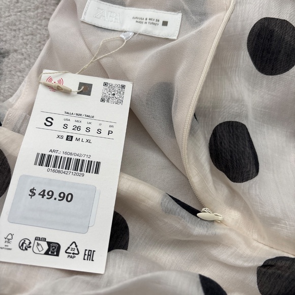 NEW with Tags Zara Black Polka Dot Pleated Lined Shorts Sz S - Picture 4 of 5